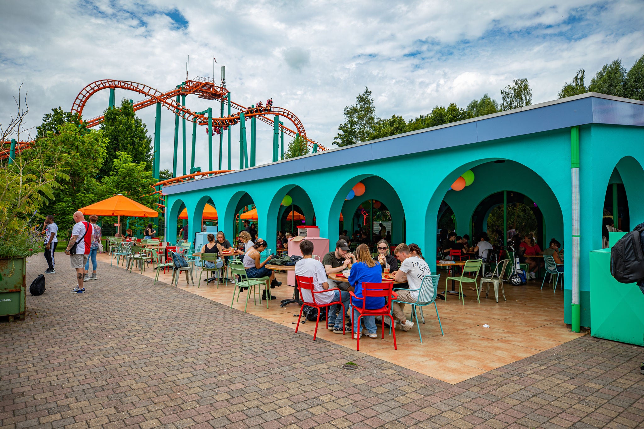 Haciënda Coffee Corner Walibi Holland | Coffee, cake, ice cream, and iced coffee