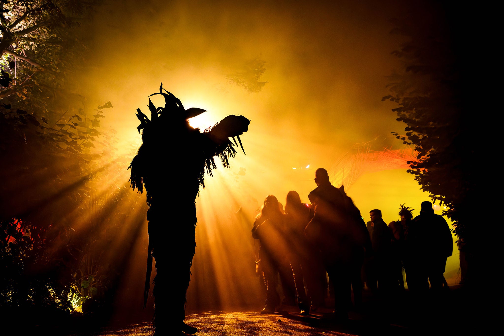 Route en parkeren tijdens Halloween Fright Nights.