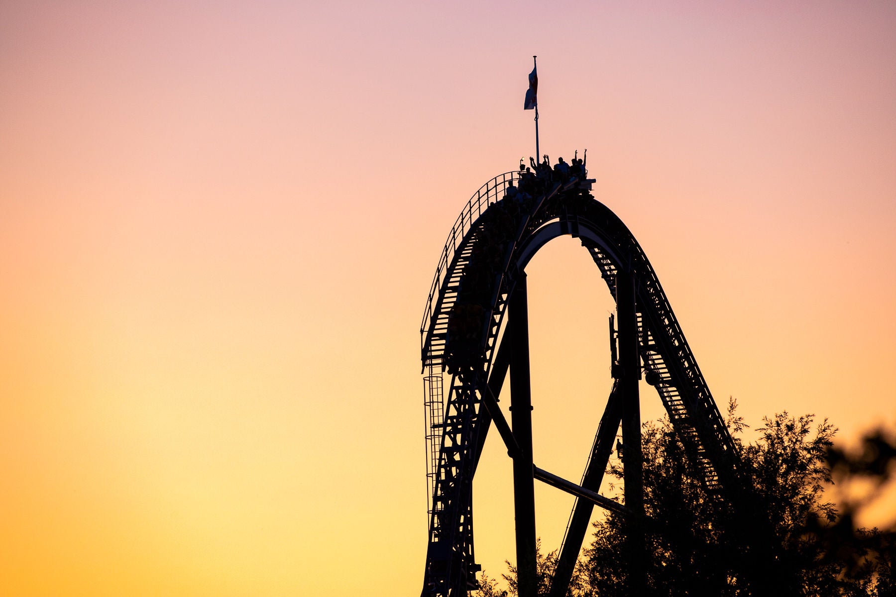 Take a ride on a summer evening in Goliath during the LEKKERGAAN festival.
