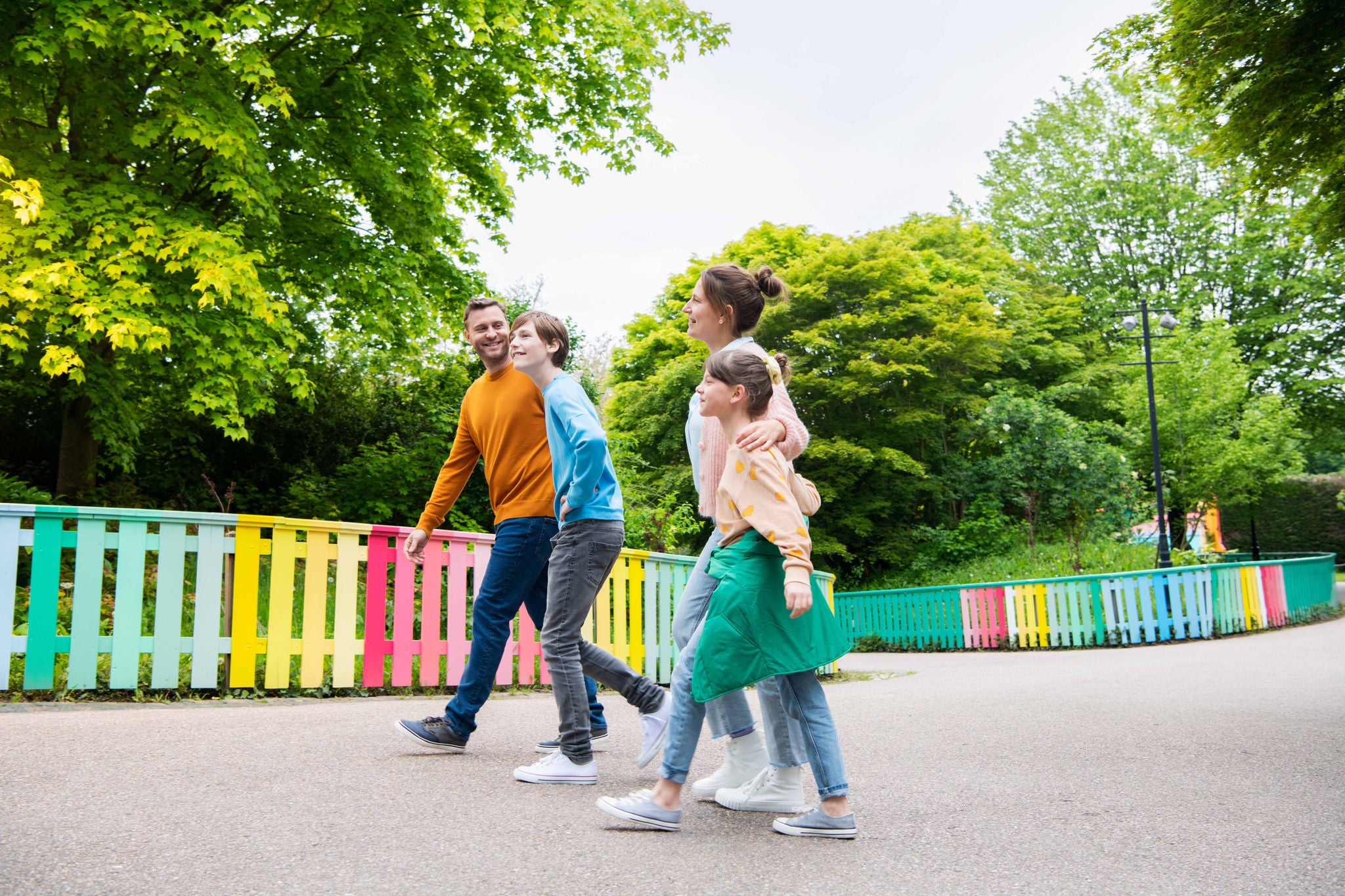 Lopen in de Exotic zone in Walibi.