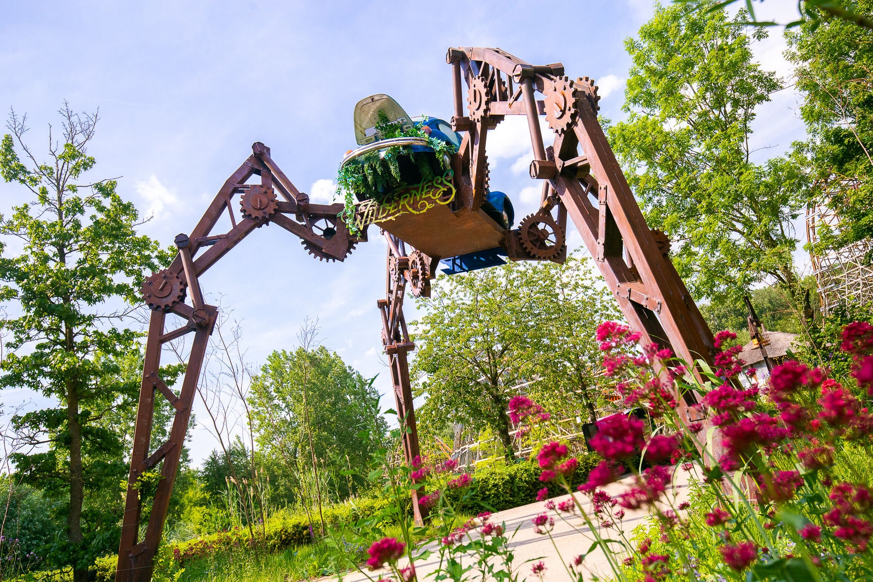 Met de Walibi app plan je jouw dagje uit.
