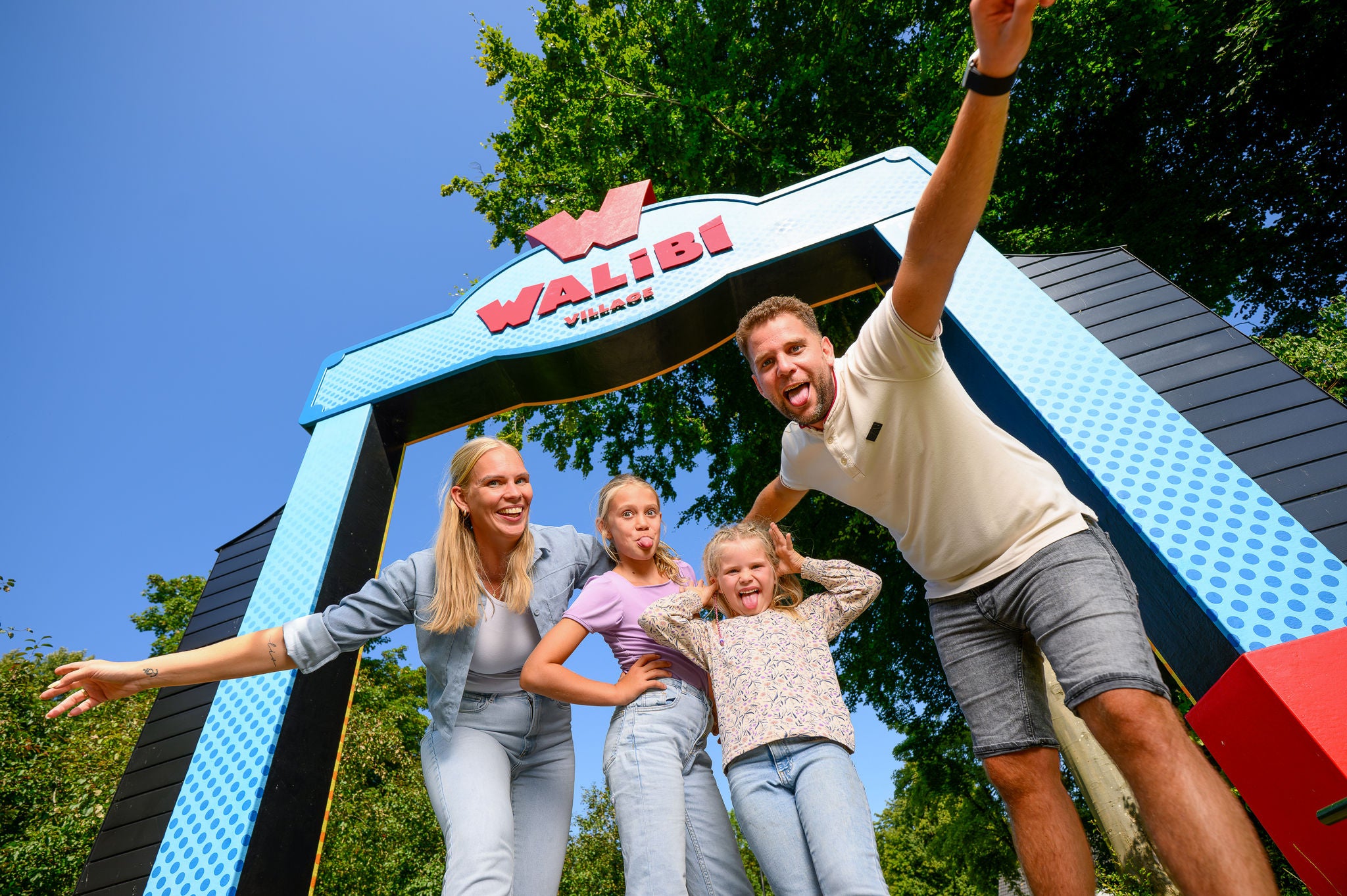 Pretpark overnachting - Blijf slapen in Walibi Village