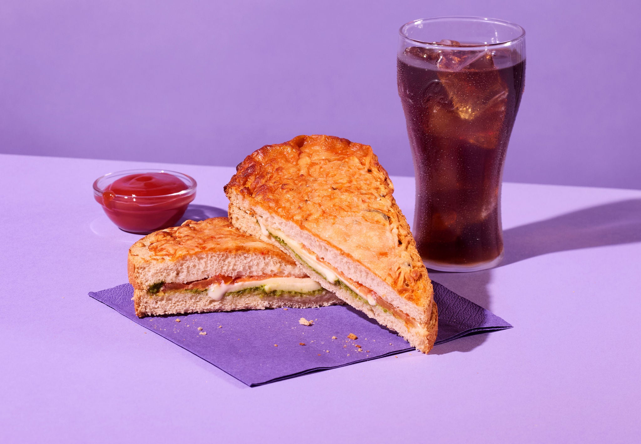Geniet van een heerlijke tosti met fantastisch uitzicht op YOY!