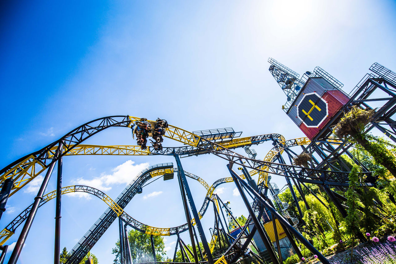 Lost Gravity: BigDipper-Achterbahn - Walibi Holland