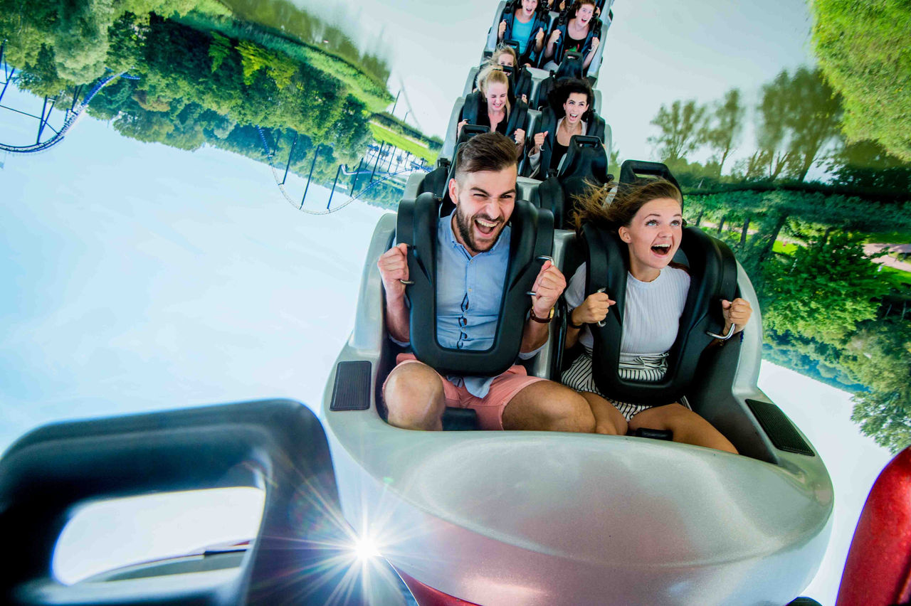 Xpress: Platform 13 - Launch Achterbahn in Walibi Holland